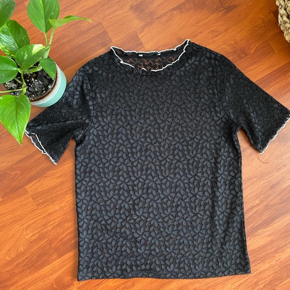 ZARA LACE BLOUSE - Picture 2 of 4